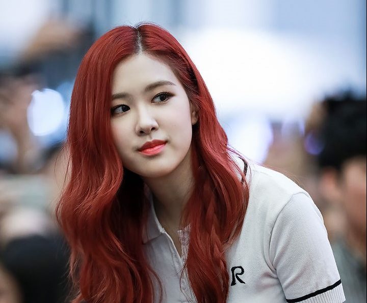 Blackpink's Rosé, who went to the US, caught on Instagram, the head of ...